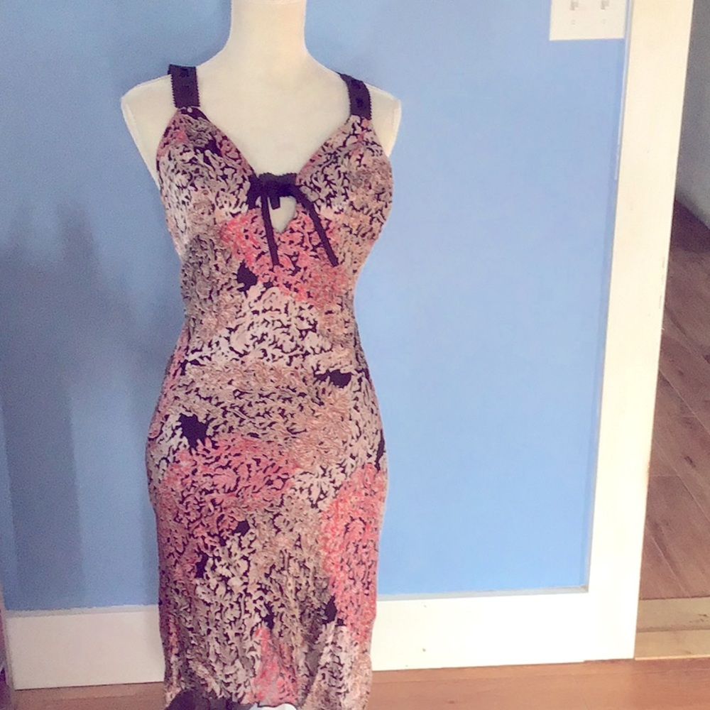 Guess floreal silk velvet dress size 40 (S/4) lateral zip + faux leather inserts